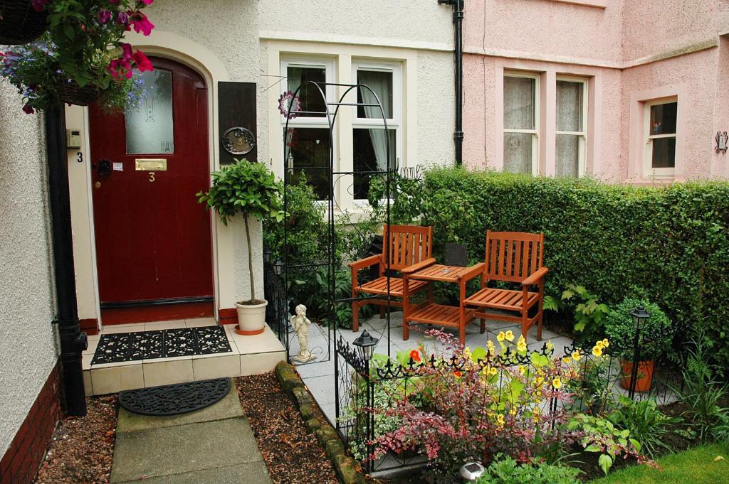 Pitreavie Guest House Dunfermline Extérieur photo