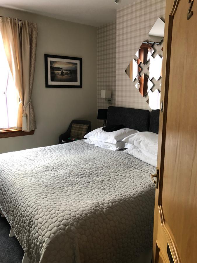 Pitreavie Guest House Dunfermline Extérieur photo